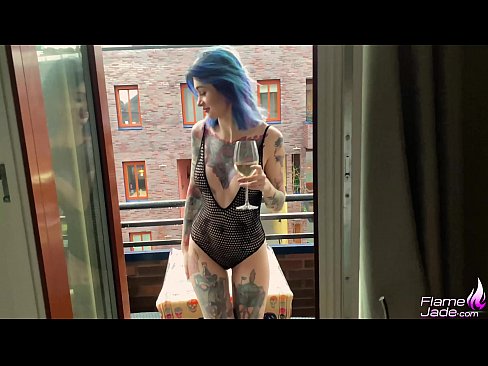 ❤️ Keçika Zehmetkêş Bi Gulpê Dimijê û Di Bin Ezmanên Vekirî de Bi Hesret Dike ❤️ Vîdyoyê qijkî li me ku.porno-filmy.ru ☑